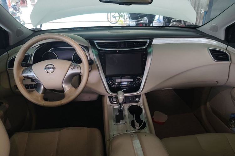Used Nissan Murano 2021 2.5 S/C HEV XL Four-Wheel Drive Hybrid SmartConnect Prestige Edition Center Console