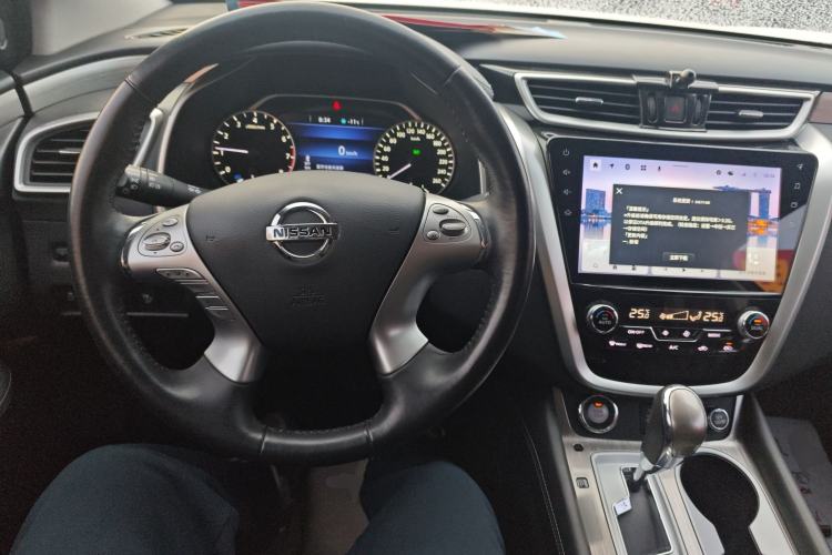 Used Nissan Murano 2021 2.5 S/C HEV XE Four-Wheel Drive Hybrid SmartConnect Prestige Edition Center Console