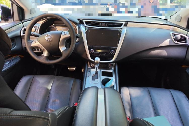 Used Nissan Murano 2021 2.5L XL Two-Wheel Drive Smart Connect Luxury Edition Center Console