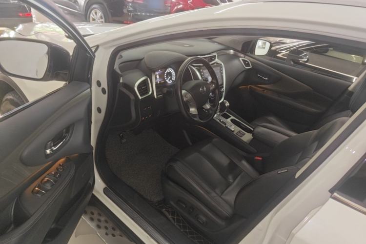 Used Nissan Murano 2021 2.5L XL Two-Wheel Drive Smart Connect Luxury Edition Driver Seat