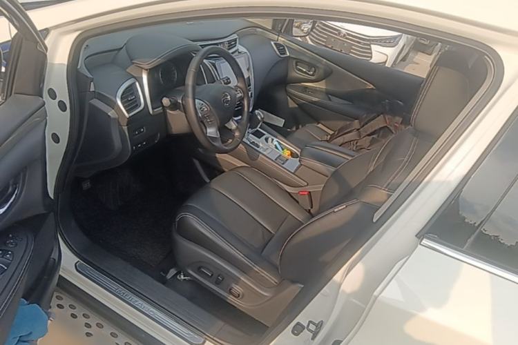 Used Nissan Murano 2021 2.5L XL Two-Wheel Drive Smart Connect Luxury Edition Driver Seat