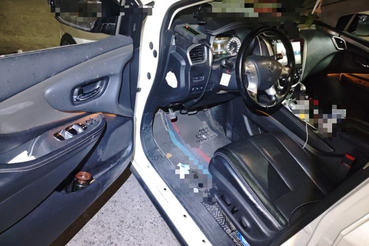 Used Nissan Murano 2021 2.5L XL Two-Wheel Drive Smart Connect Luxury Edition Driver Seat