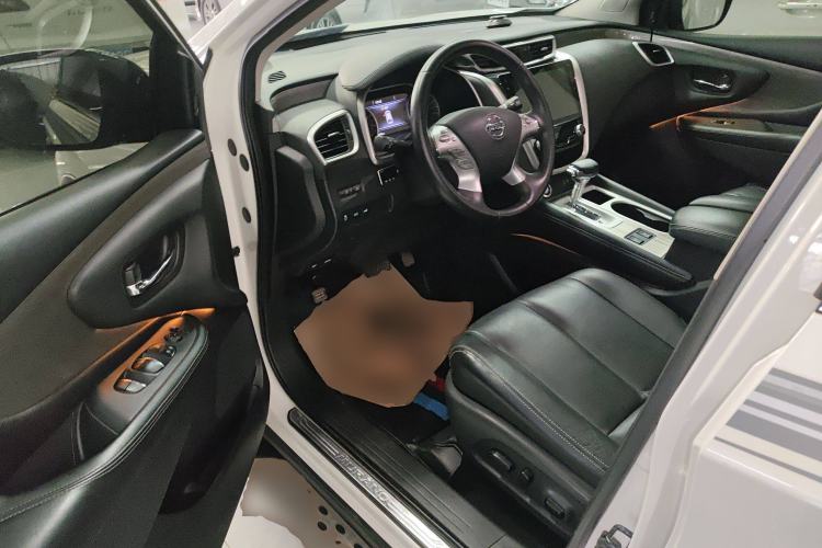 Used Nissan Murano 2021 2.5L XL Two-Wheel Drive Smart Connect Luxury Edition Driver Seat