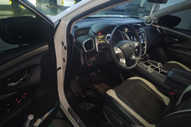 Used Nissan Murano 2021 2.5L XE Two-Wheel Drive Elite Edition Driver Seat
