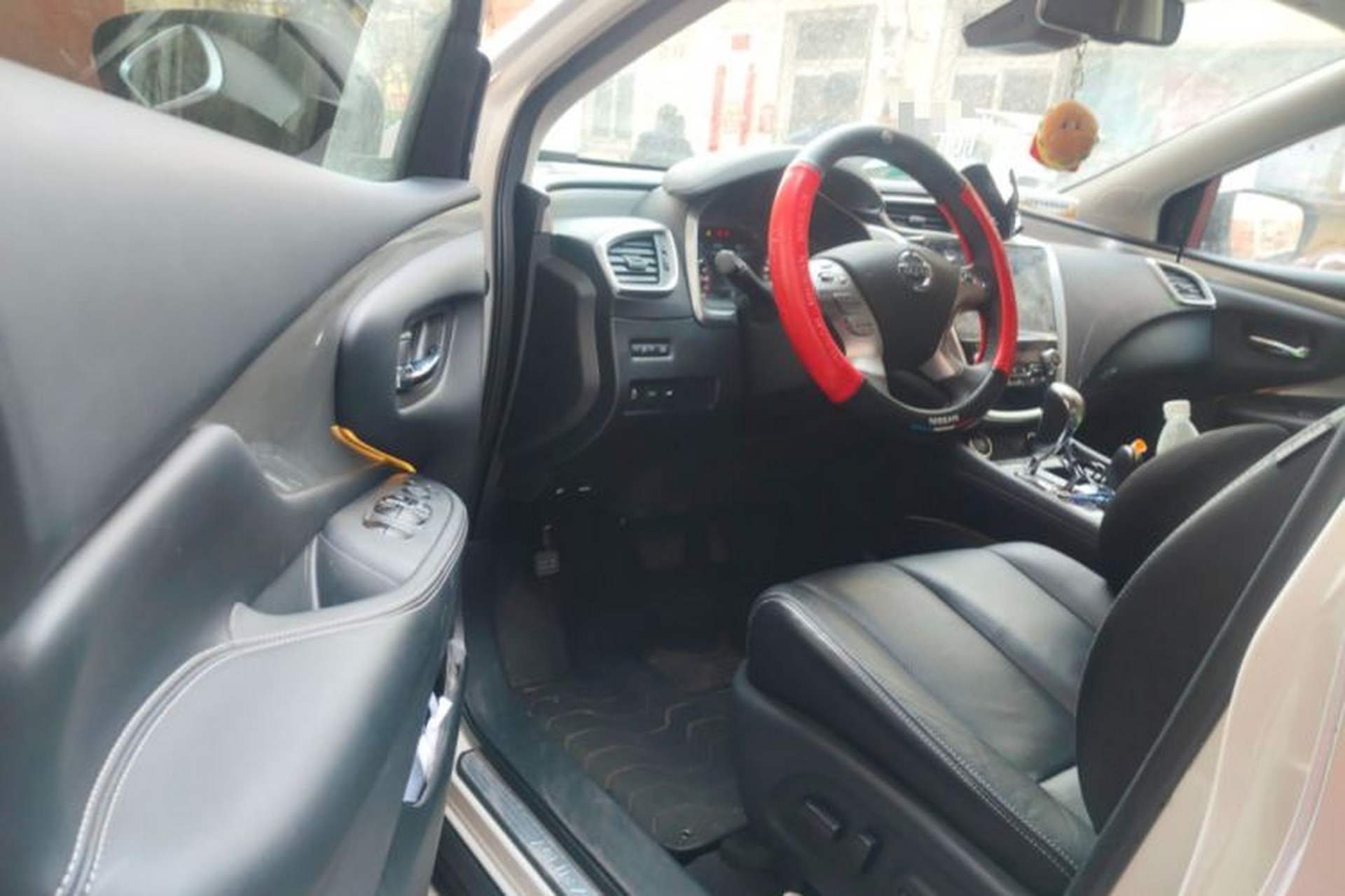 Used Nissan Murano 2021 2.5L XL Two-Wheel Drive Smart Connect Luxury Edition Driver Seat