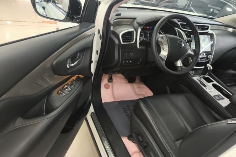 Used Nissan Murano 2021 2.5L XL Two-Wheel Drive Smart Connect Luxury Edition Driver Seat