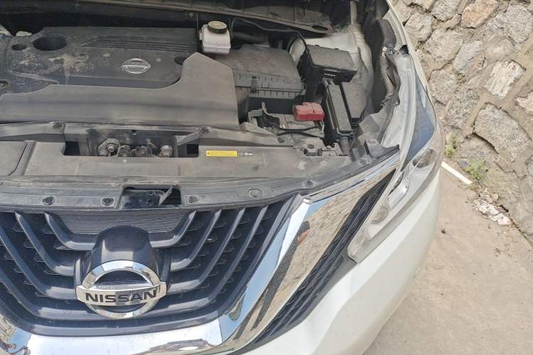Used Nissan Murano 2021 2.5L XL Two-Wheel Drive Smart Connect Luxury Edition Engine Bay Left
