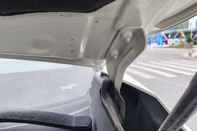 Used Nissan Murano 2021 2.5L XL Two-Wheel Drive Smart Connect Luxury Edition Engine Bay Left