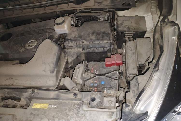 Used Nissan Murano 2021 2.5L XL Two-Wheel Drive Smart Connect Luxury Edition Engine Bay Left