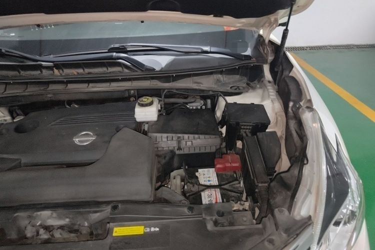 Used Nissan Murano 2021 2.5L XL Two-Wheel Drive Smart Connect Luxury Edition Engine Bay Left
