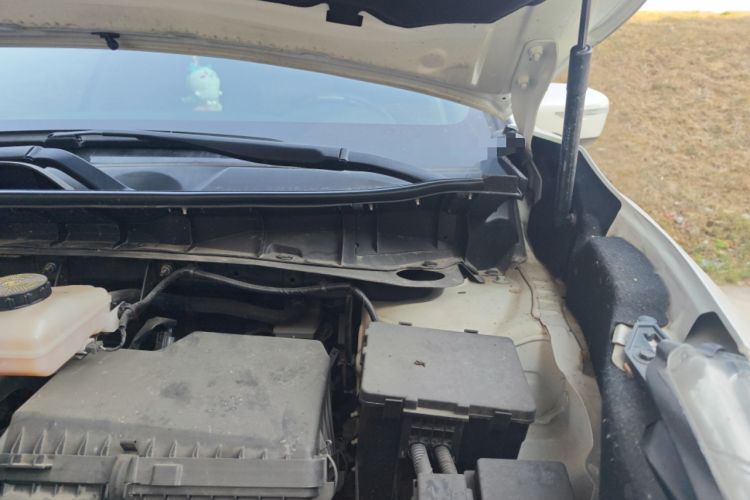 Used Nissan Murano 2021 2.5L XE Two-Wheel Drive Elite Edition Engine Bay Left