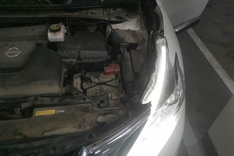 Used Nissan Murano 2021 2.5L XL Two-Wheel Drive Smart Connect Luxury Edition Engine Bay Left