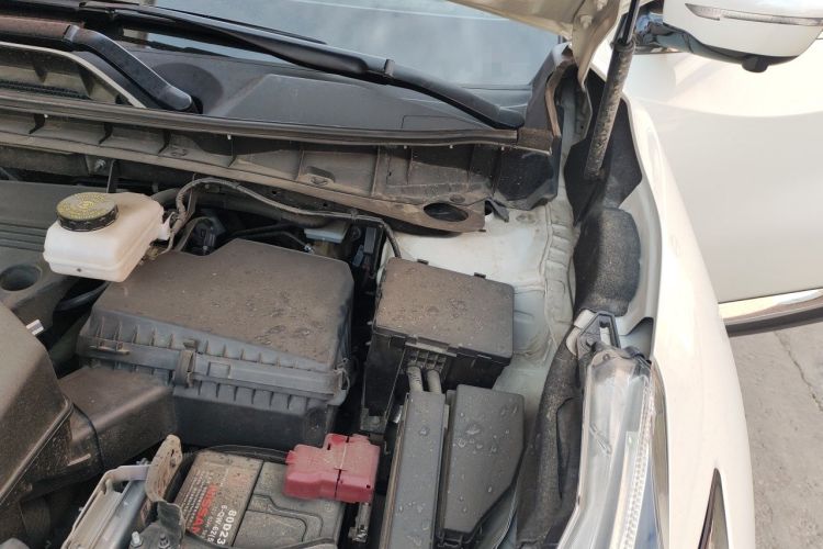 Used Nissan Murano 2021 2.5L XL Two-Wheel Drive Smart Connect Luxury Edition Engine Bay Left