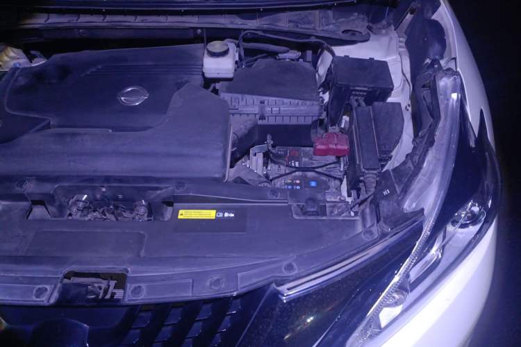 Used Nissan Murano 2021 2.5L XE Two-Wheel Drive Elite Edition Engine Bay Left