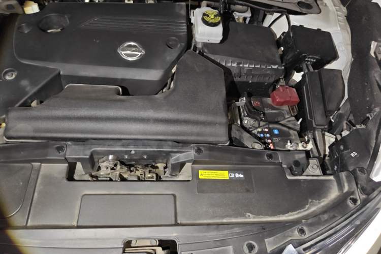 Used Nissan Murano 2021 2.5L XL Two-Wheel Drive Smart Connect Luxury Edition Engine Bay Left