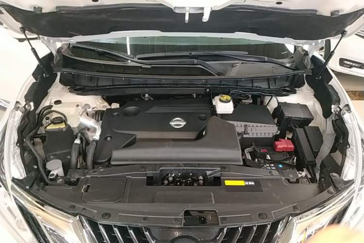 Used Nissan Murano 2021 2.5L XL Two-Wheel Drive Smart Connect Luxury Edition Engine Bay