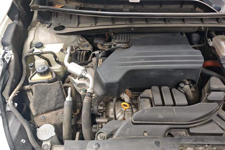 Used Nissan Murano 2021 2.5 S/C HEV XE Four-Wheel Drive Hybrid SmartConnect Prestige Edition Engine Bay Right