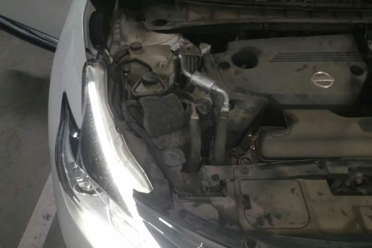 Used Nissan Murano 2021 2.5L XL Two-Wheel Drive Smart Connect Luxury Edition Engine Bay Right