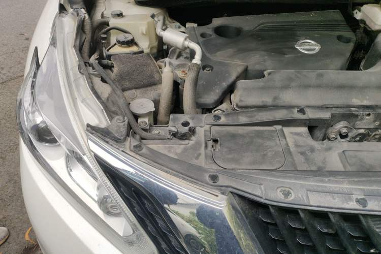 Used Nissan Murano 2021 2.5L XL Two-Wheel Drive Smart Connect Luxury Edition Engine Bay Right