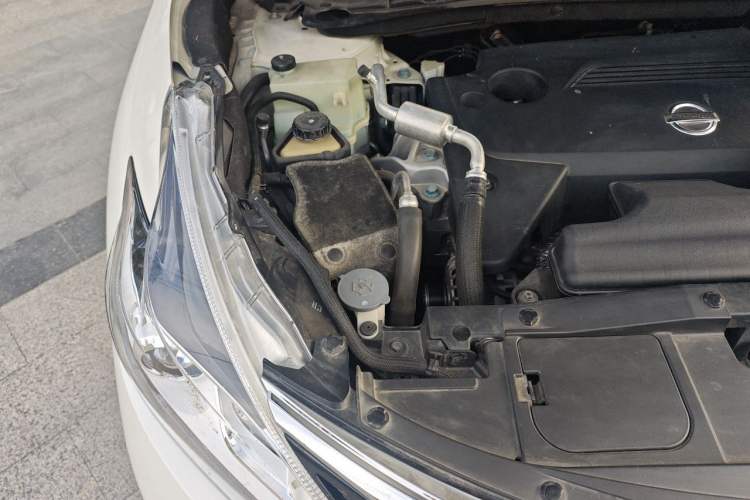 Used Nissan Murano 2021 2.5L XL Two-Wheel Drive Smart Connect Luxury Edition Engine Bay Right