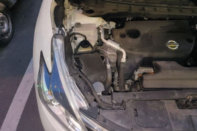 Used Nissan Murano 2021 2.5L XL Two-Wheel Drive Smart Connect Luxury Edition Engine Bay Right