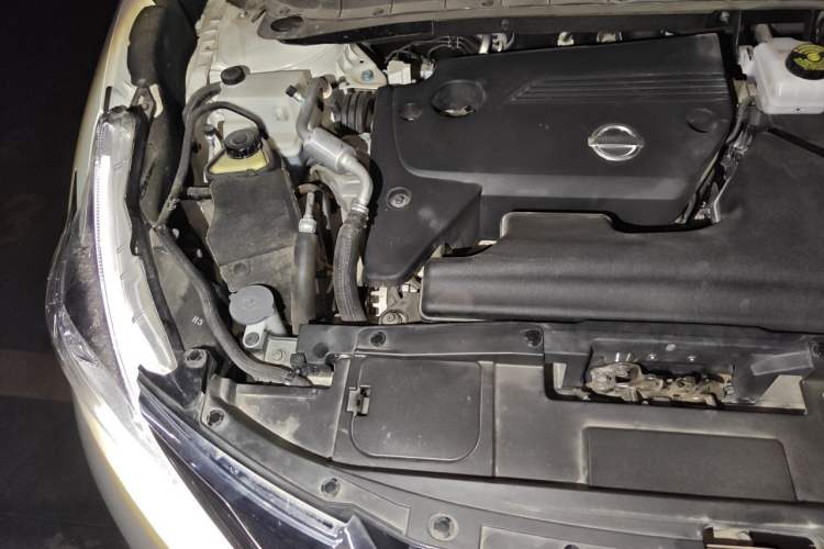 Used Nissan Murano 2021 2.5L XL Two-Wheel Drive Smart Connect Luxury Edition Engine Bay Right