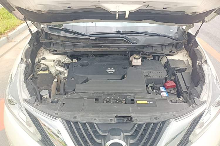 Used Nissan Murano 2021 2.5L XL Two-Wheel Drive Smart Connect Luxury Edition Engine Bay