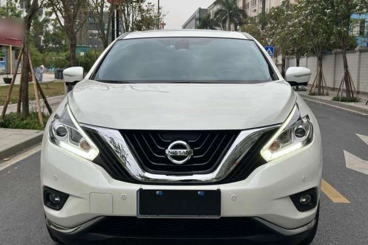 Used Nissan Murano 2021 2.5L XL Two-Wheel Drive Smart Connect Luxury Edition Exterior 1