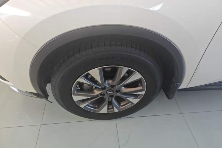 Used Nissan Murano 2021 2.5L XL Two-Wheel Drive Smart Connect Luxury Edition Exterior 1