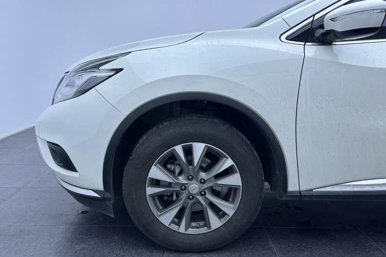 Used Nissan Murano 2021 2.5L XE Two-Wheel Drive Elite Edition Exterior 1