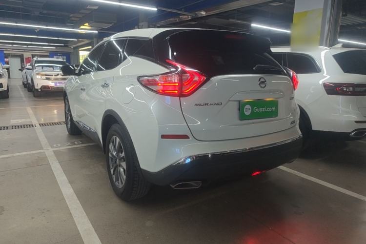 Used Nissan Murano 2021 2.5L XL Two-Wheel Drive Smart Connect Luxury Edition Exterior 2