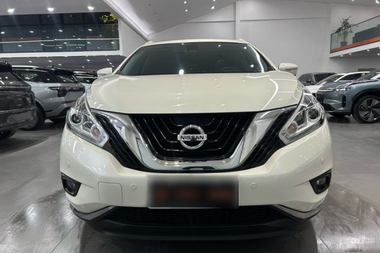 Used Nissan Murano 2021 2.5L XL Two-Wheel Drive Smart Connect Luxury Edition Exterior 2