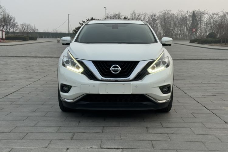 Used Nissan Murano 2021 2.5L XL Two-Wheel Drive Smart Connect Luxury Edition Exterior 2