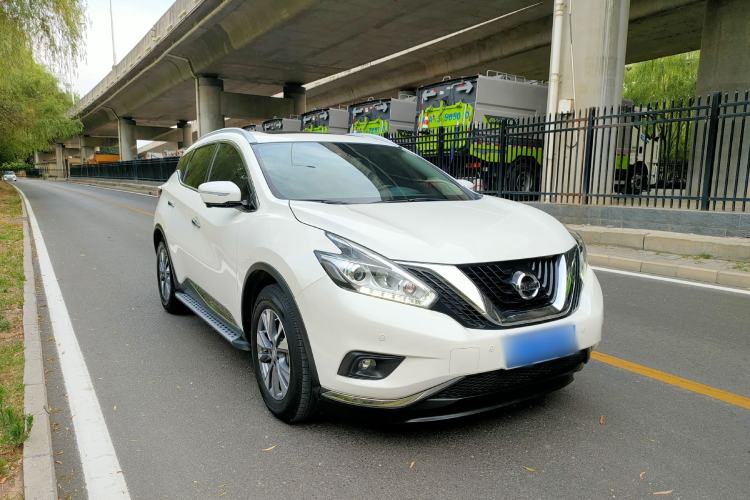 Used Nissan Murano 2021 2.5L XL Two-Wheel Drive Smart Connect Luxury Edition Exterior 3