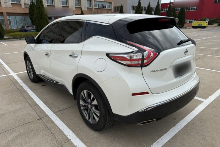 Used Nissan Murano 2021 2.5L XL Two-Wheel Drive Smart Connect Luxury Edition Exterior 3