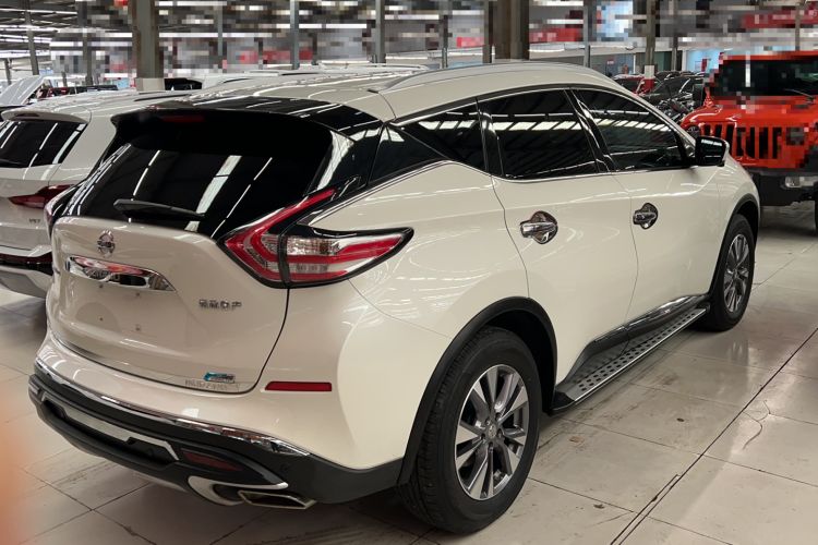 Used Nissan Murano 2021 2.5L XL Two-Wheel Drive Smart Connect Luxury Edition Exterior 3