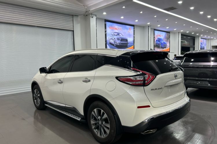 Used Nissan Murano 2021 2.5L XL Two-Wheel Drive Smart Connect Luxury Edition Exterior 3