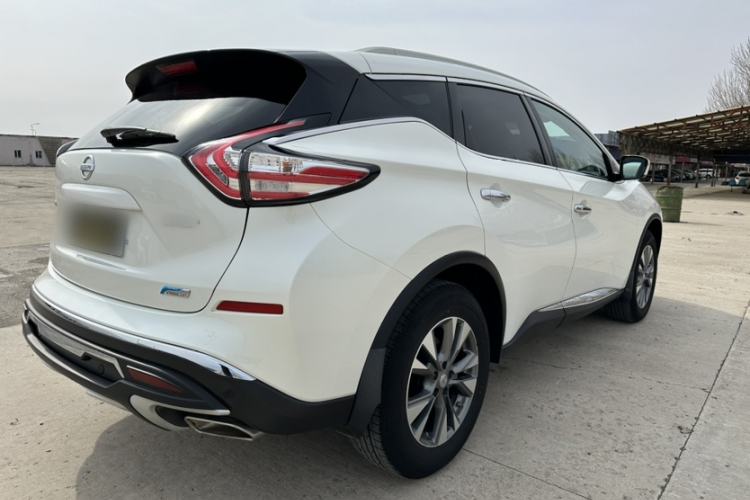 Used Nissan Murano 2021 2.5L XL Two-Wheel Drive Smart Connect Luxury Edition Exterior 3