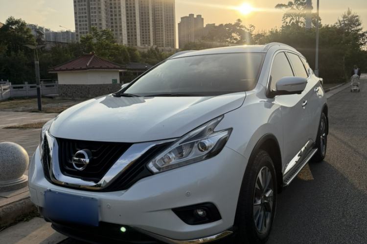 Used Nissan Murano 2021 2.5L XL Two-Wheel Drive Smart Connect Luxury Edition Exterior 4