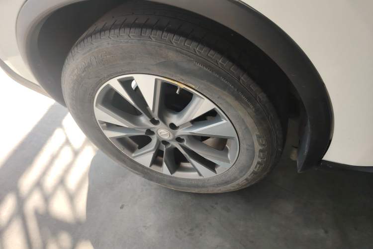 Used Nissan Murano 2021 2.5L XE Two-Wheel Drive Elite Edition Exterior 4