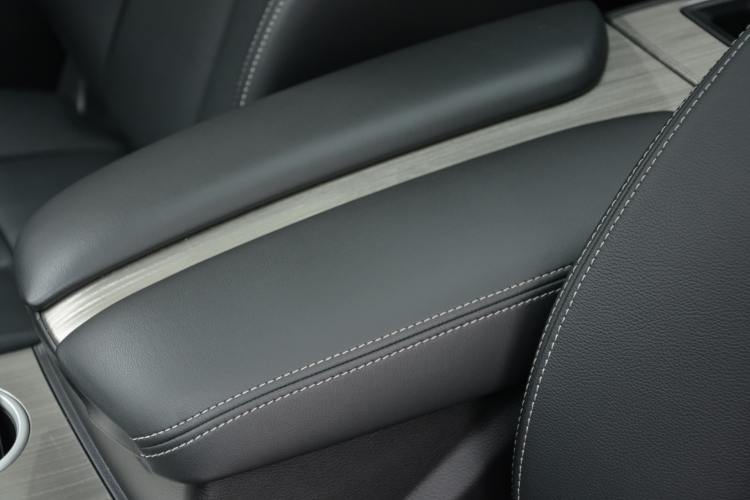 Used Nissan Murano 2021 2.5L XL Two-Wheel Drive Smart Connect Luxury Edition Exterior 5