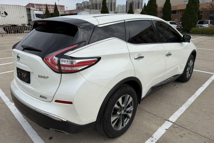 Used Nissan Murano 2021 2.5L XL Two-Wheel Drive Smart Connect Luxury Edition Exterior 5