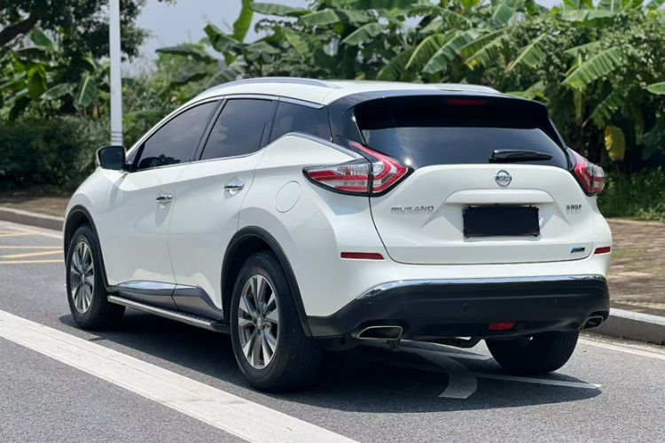 Used Nissan Murano 2021 2.5L XE Two-Wheel Drive Elite Edition Exterior 5