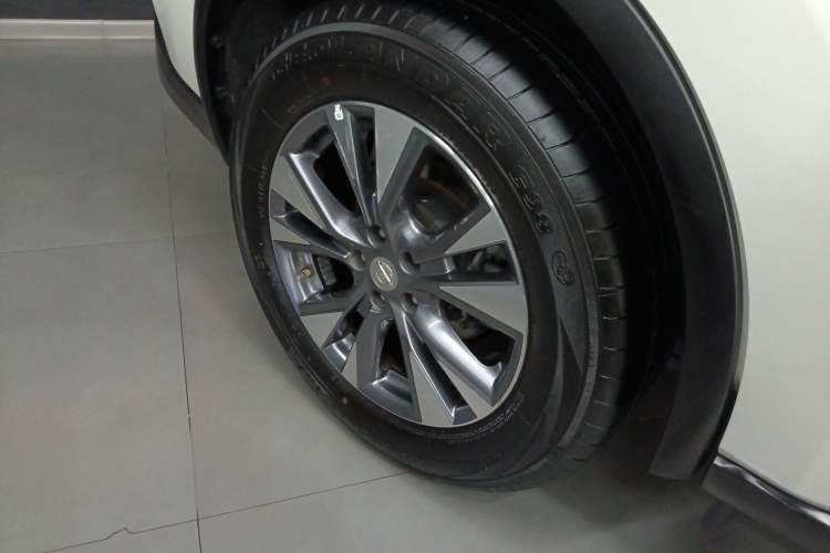 Used Nissan Murano 2021 2.5L XE Two-Wheel Drive Elite Edition Exterior 5