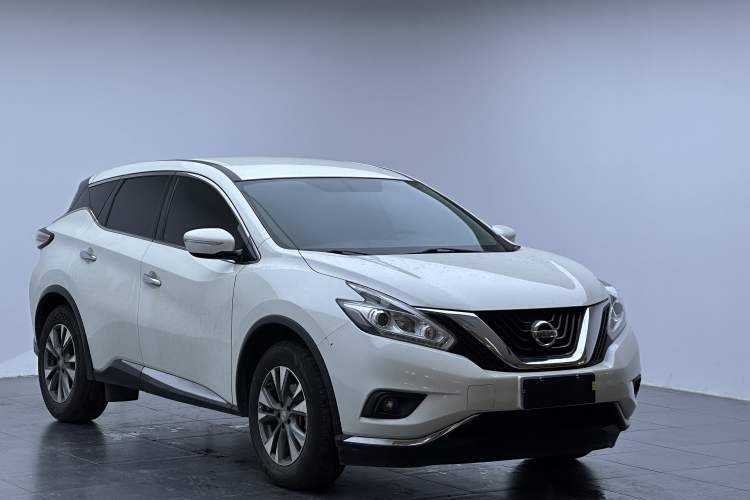 Used Nissan Murano 2021 2.5L XE Two-Wheel Drive Elite Edition Exterior 5