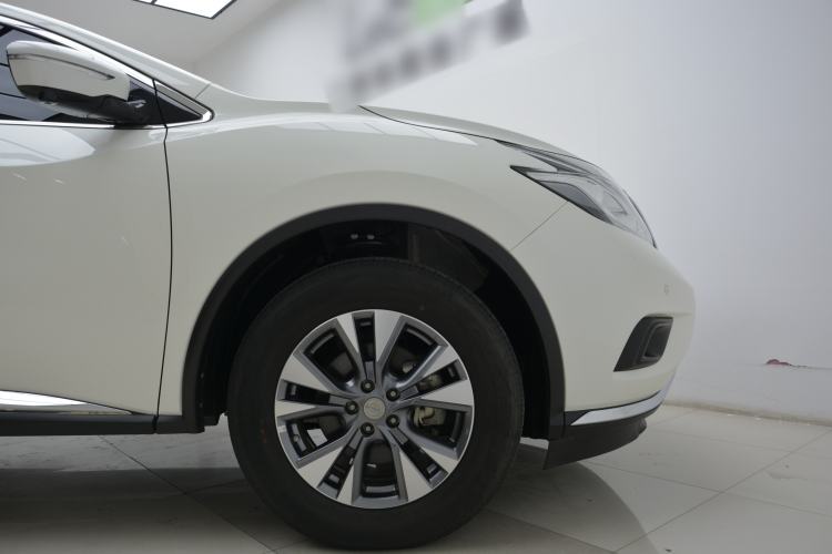 Used Nissan Murano 2021 2.5L XL Two-Wheel Drive Smart Connect Luxury Edition Exterior 6
