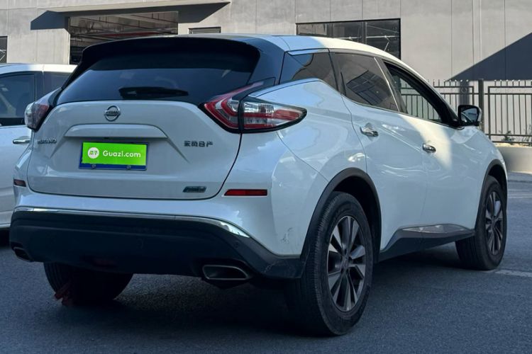 Used Nissan Murano 2021 2.5L XL Two-Wheel Drive Smart Connect Luxury Edition Exterior 6