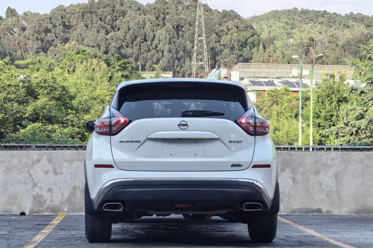 Used Nissan Murano 2021 2.5L XL Two-Wheel Drive Smart Connect Luxury Edition Exterior 7