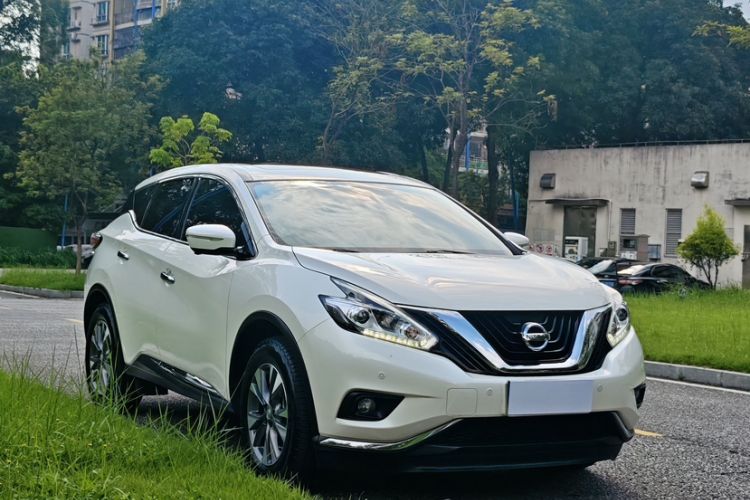 Used Nissan Murano 2021 2.5L XL Two-Wheel Drive Smart Connect Luxury Edition Exterior 8