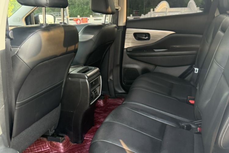 Used Nissan Murano 2021 2.5L XL Two-Wheel Drive Smart Connect Luxury Edition Exterior 8